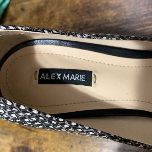 Alex Marie Black and White Snake Print Stiletto Heels Size 8 - Picture 3 of 7